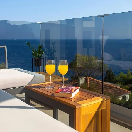 Aqua * Τρογκίρ