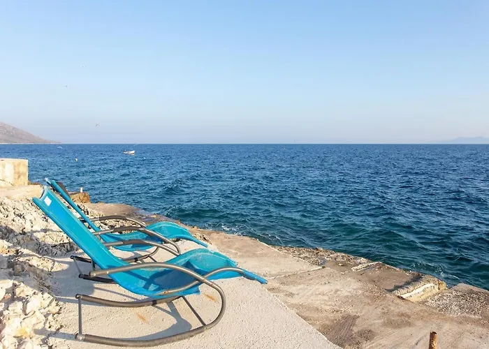 Διαμέρισμα Aqua Τρογκίρ